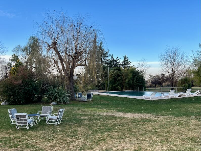 Pool and garden at Casa de Huéspedes Finca La Azul