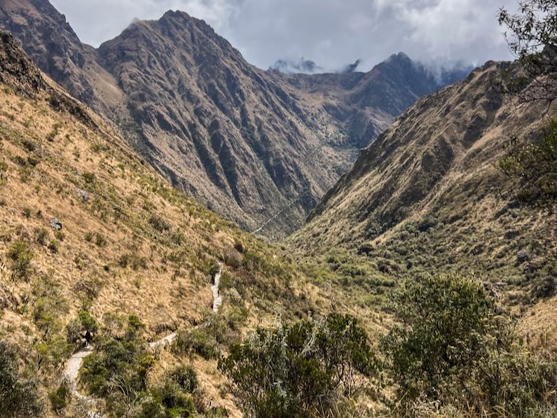 Descending down from from Dead Woman's Pass to the valley 