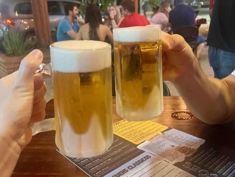 Iced cold beers from MS Burguer e Chopp in Bonito