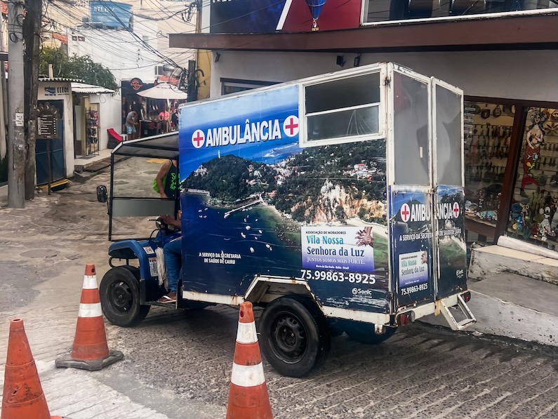 Ambulance in Morro de São Paulo