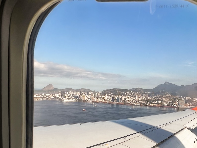 Flying into Santos Dumont Airport in Rio