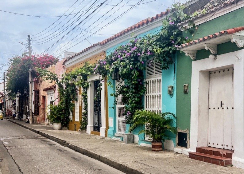 Cartagena, Colombia's colorful streets