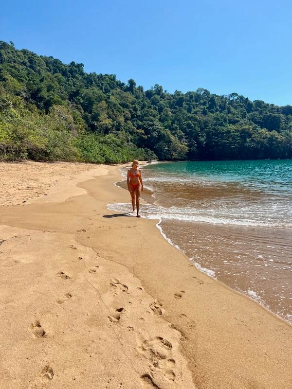 Paraty's amazing coastline in Brazil